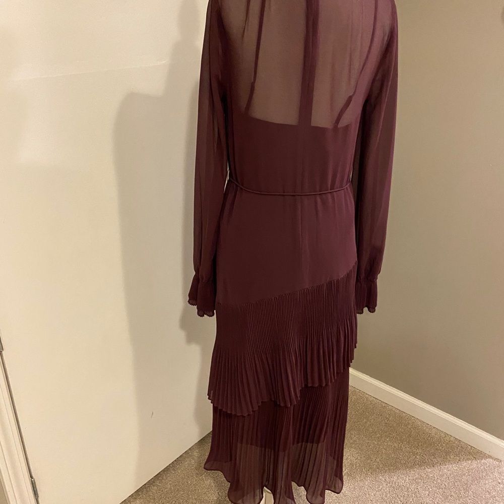Dress   - Picture 9 of 13